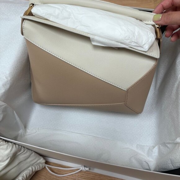 NWT Loewe Small Puzzle bag in classic calfskin - Picture 2 of 16